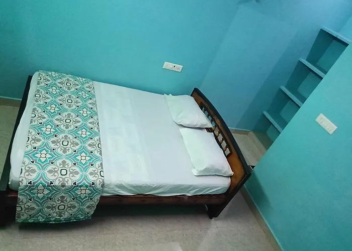 Ramesh Home Stay Nearby Py Rock Beach